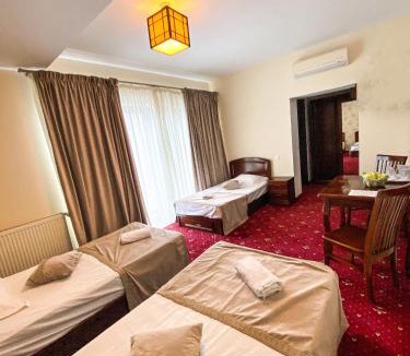 Buftea House | Pensiunea de Vis