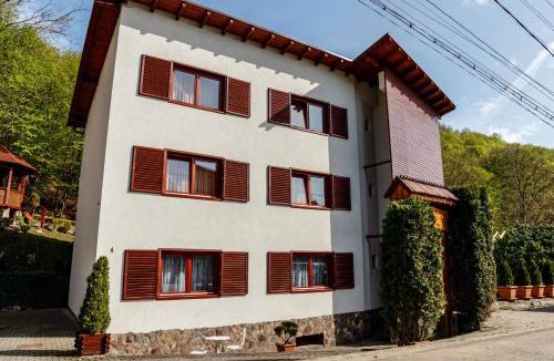 Sovata Bed & Breakfast | Pensiunea Eva