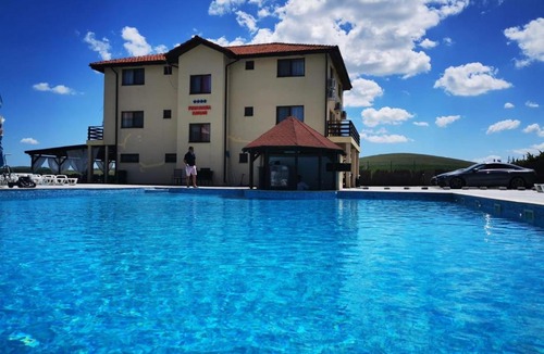 Razim Lake House | Pensiunea Fabian