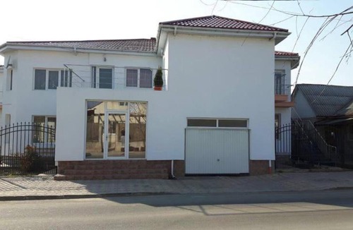 Techirghiol House | Pensiunea Leonte
