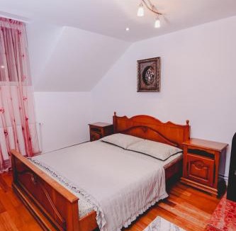 Jibert Villa | Pensiunea LoreBeka