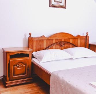 Jibert Villa | Pensiunea LoreBeka