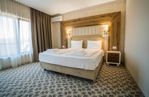 Sinmartin House | Pensiunea Palace