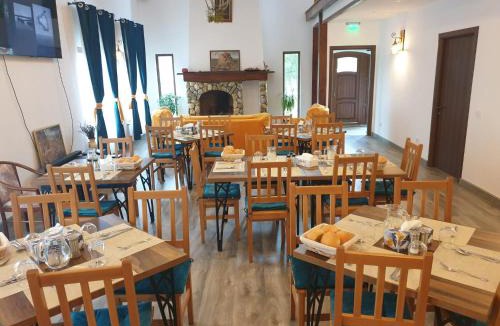 Porumbacu de Jos Hotel | Pensiunea Petra Verde