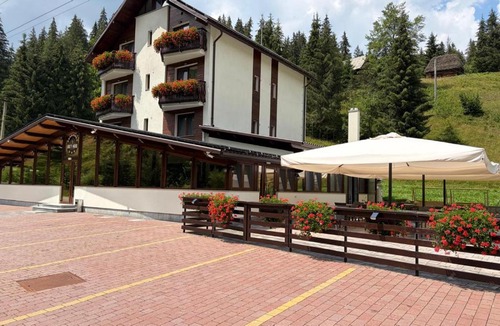 Arieseni House | PENSIUNEA SKY HUB