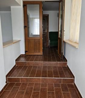Corbeni House | Pensiunea Tesoro