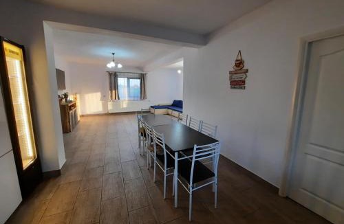 Arcani Cabin | Pensiunea Venera