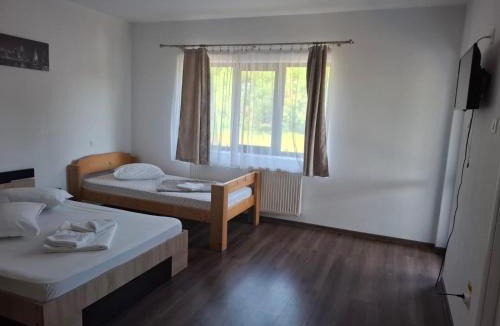 Arcani Cabin | Pensiunea Venera