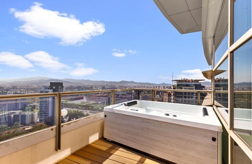 Diagonal Mar i el Front Maritim del Poblenou Apartment | Penthouse Duplex with Epic Views