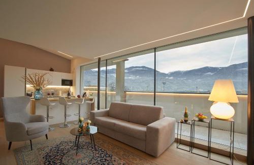 Postal Apartment | Penthouse I CIPRESSI