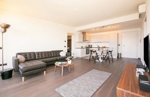 Menaggio Apartment | Penthouse-LakeView-AC-PrivateGarden