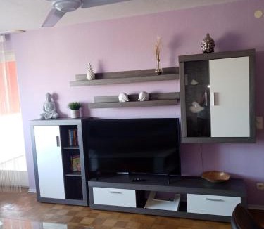 Schweinfurt Apartment | Penthouse "Marc Aurel" - GreatView, WiFi & Netflix
