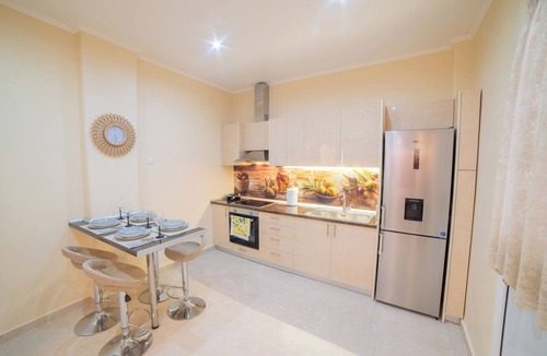 Ano Patisia Villa | Penthouse Oasis
