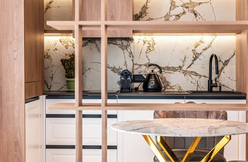 Vitan Apartment | Penthouse Studio Live Above the City
