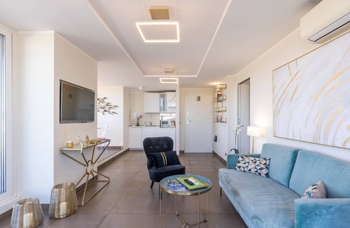 Gianicolense Apartment | Penthouse with panoramic rooftop and an amazing view - Rome Holiday Homes