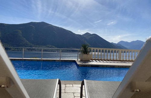 Dobrota Apartment | Penthouse with spectacular view - pool and free parking