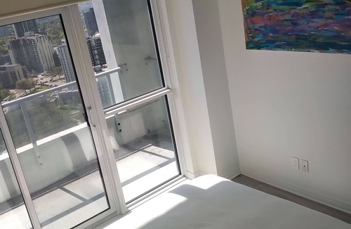 Henry Farm Condo | Penthouse with swimming pool, saunas, fitness room, BBQ area and indoor carwash.