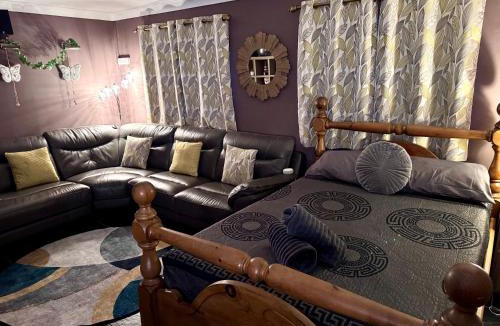 Acrefair Apartment | Pentre Country Studio