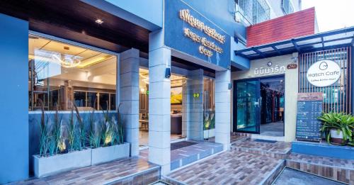 Bang Khae Nuea Hotel | Penyos Service Apartment