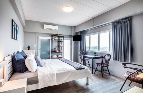 Bang Khae Nuea Hotel | Penyos Service Apartment