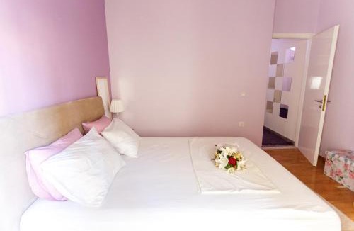 Attiki Apartment | Peonios Apartment