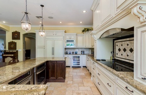 Long Horn Ranch House | Peoria Pool House: resort style back yard w 2 pools, waterfalls, grass acre