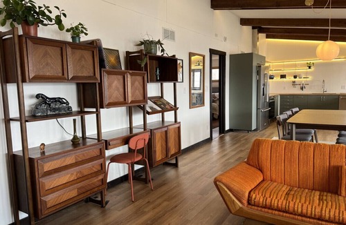 Pepin House | Pepin’s Premier Waterfront Stay — The Dockside