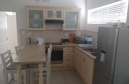 Greater Johannesburg Metropolitan Area Hotel | Pepper Tree BnB