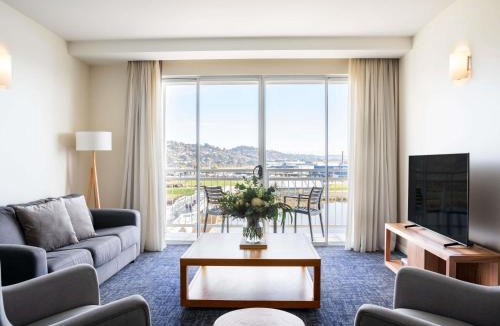 Launceston CBD Hotel | Peppers Seaport Launceston