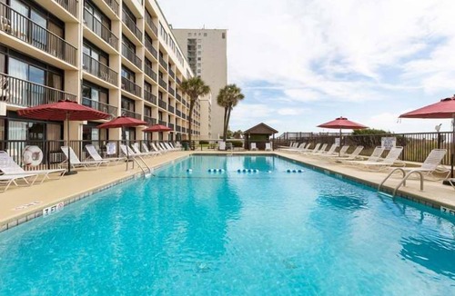 Ocean Drive Apartment | Peppertree By The Sea-STUMU