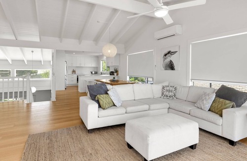 Callala Beach House | Peppertree Jervis Bay - Pet Friendly Beachfront with Sea Views