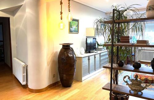 Torrelavega Apartment | Pequeñeces