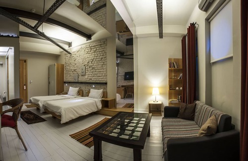 Pera Hotel | Peradays