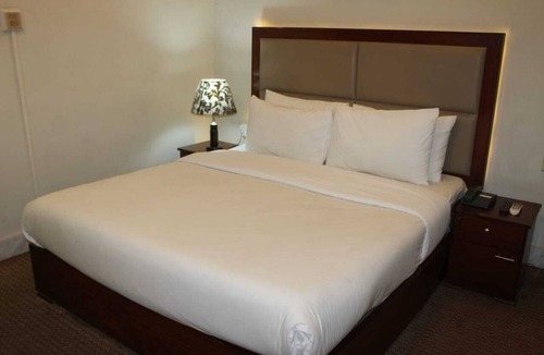 Peshawar Hotel | Peral City Hotel