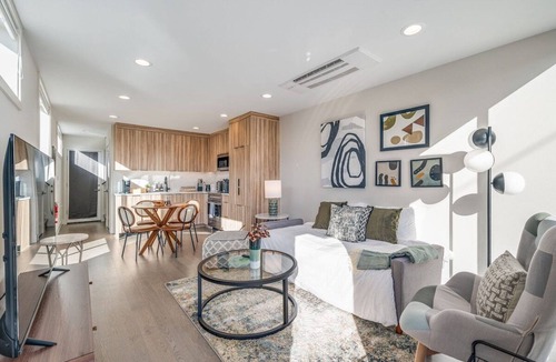Fremont House | Perch - Dayton Dream: Cozy and Modern Home | Parking and City View