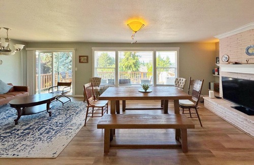 Lake Forest Park House | Perch - LFP View Home: Cozy 4BR Home, Lake Washington View Deck, Backyard