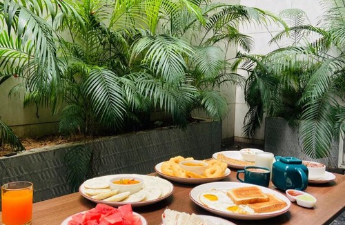 DLF Phase 3 Apartment | Perch Service Apartment DLF Cyber City