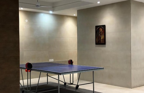DLF Phase 3 Apartment | Perch Service Apartment DLF Cyber City