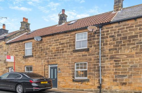 Castleton House | Percy's Cottage