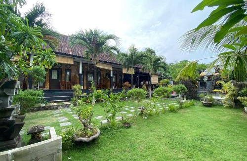Mushroom Bay Resort | Perdana Homestay Lembongan