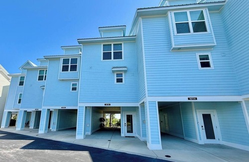 Innerarity Townhomes House | Perdido Bay Hideaway: Kayaks, Bay Views & More!