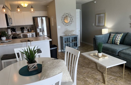 Ono Island Condo | Perdido Skye Penthouse Beach Front breathtaking views pool
