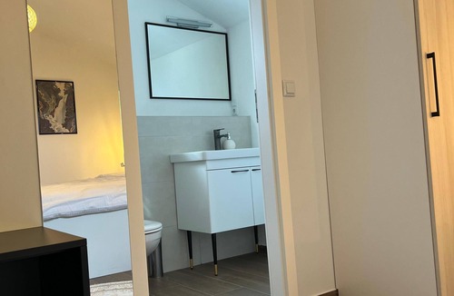 Grabovac Apartment | Perfect 1-bedroom apartment with AC in charming Irinovac