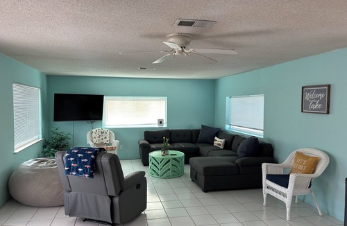 Derry Cottage | Perfect 2-bedroom Caballo Lake RV House
