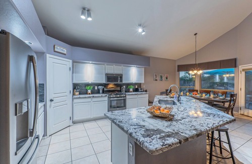 Boulder Mountain Highlands House | PERFECT: Boulder Mt Highlands, Quiet, Golf & Trails, Htd POOL, Fire Pit, TVs All BRs, Game Tables