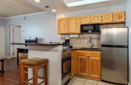 Steamboat Springs Hotel | Perfect Escape! Three Serene Rooms Close to Downtown | Indoor Pool