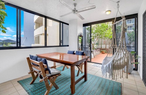 Cairns Central Business District Apartment | Perfect Family Base for the Reef | Walk to Esplanade & Lagoon | Portofino