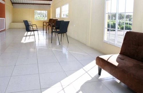 Managua Bed & Breakfast | Perfect Family Room for 3 guests!