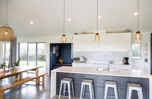 Tamahere House | Perfect Fieldays Accommodation 5 bedroom sleeps 10