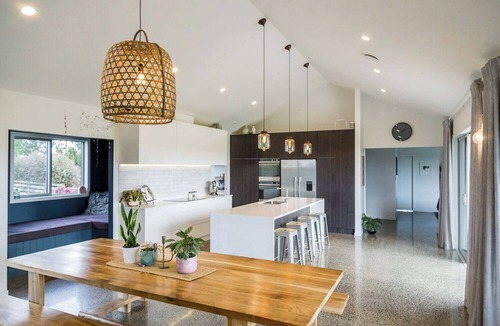 Tamahere House | Perfect Fieldays Accommodation 5 bedroom sleeps 10